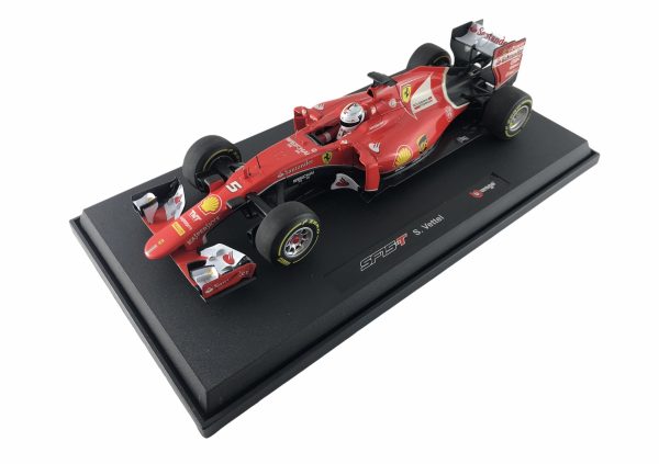 Ferrari SF15-T #5 Sebastian Vettel 2015 Burago Scala 1/18 UPGRADE