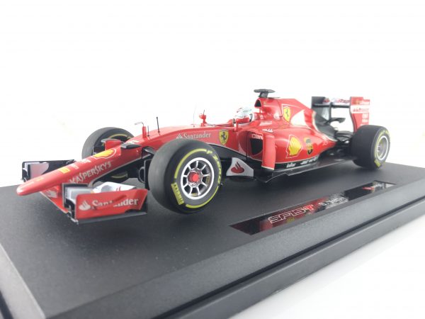 Ferrari SF15-T #5 Sebastian Vettel 2015 Burago Scala 1/18 UPGRADE