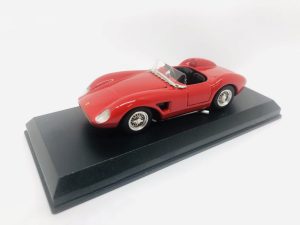 FERRARI 500 TRC Prova 1957 Red - Scala 1:43 Art Model ART014