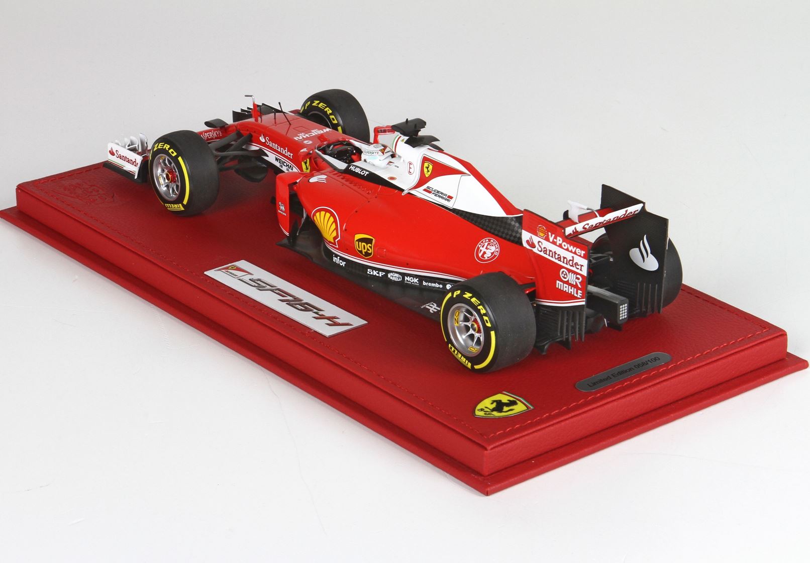 Ferrari SF16-H #5 Vettel GP Australia 2016 STBBR181605 BBR